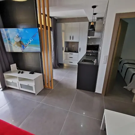 Vivaldi Vista Mar Apartment Los Cristianos (Tenerife)