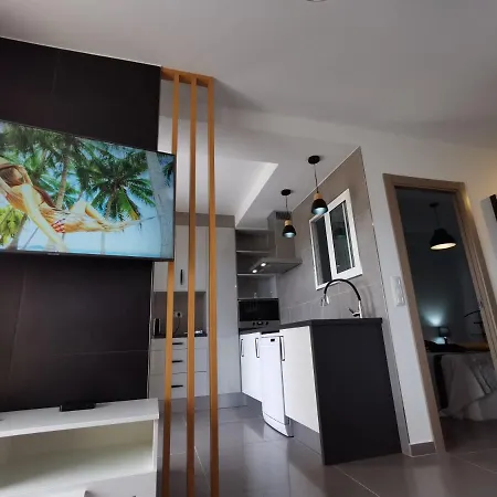 Vivaldi Apartament *