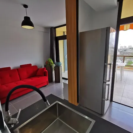 Vivaldi Vista Mar * Los Cristianos (Tenerife)